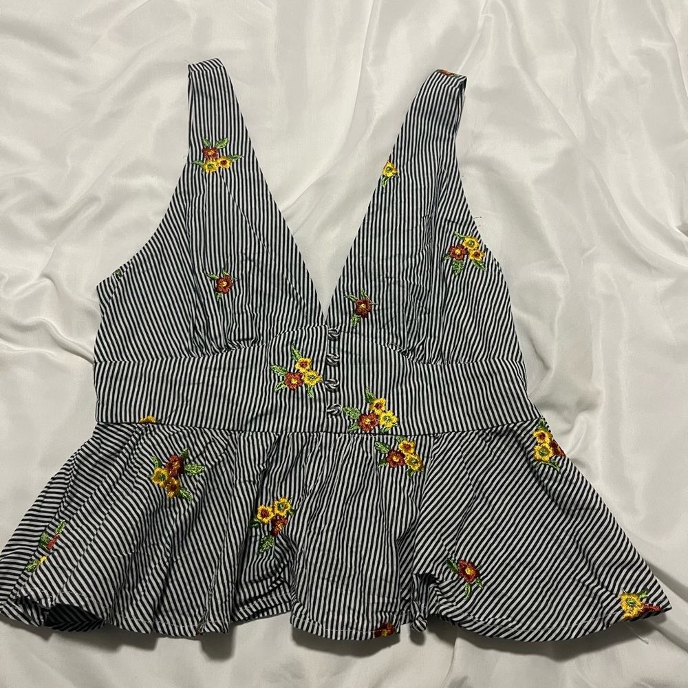 Flower flare zip deep v tank top